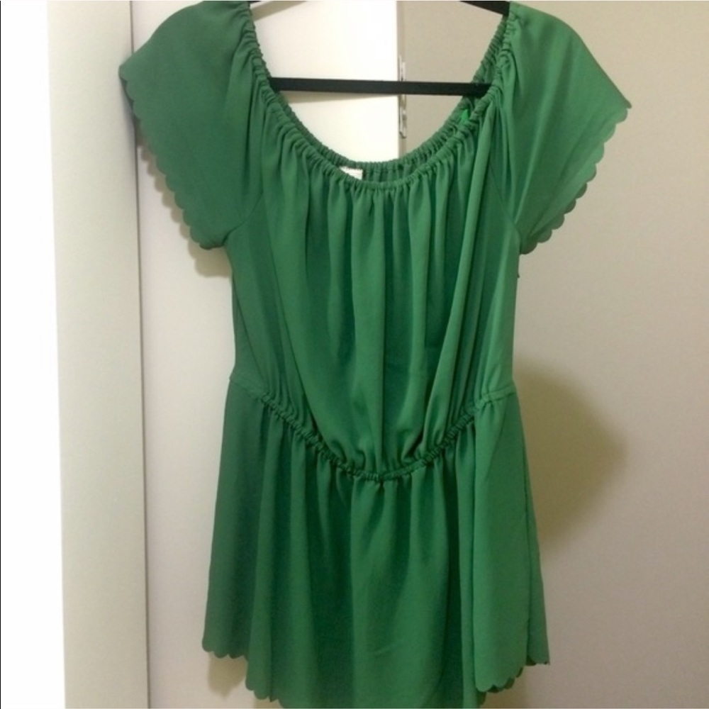 Scoop Neck scallop sleeve & hem Anthropologie top